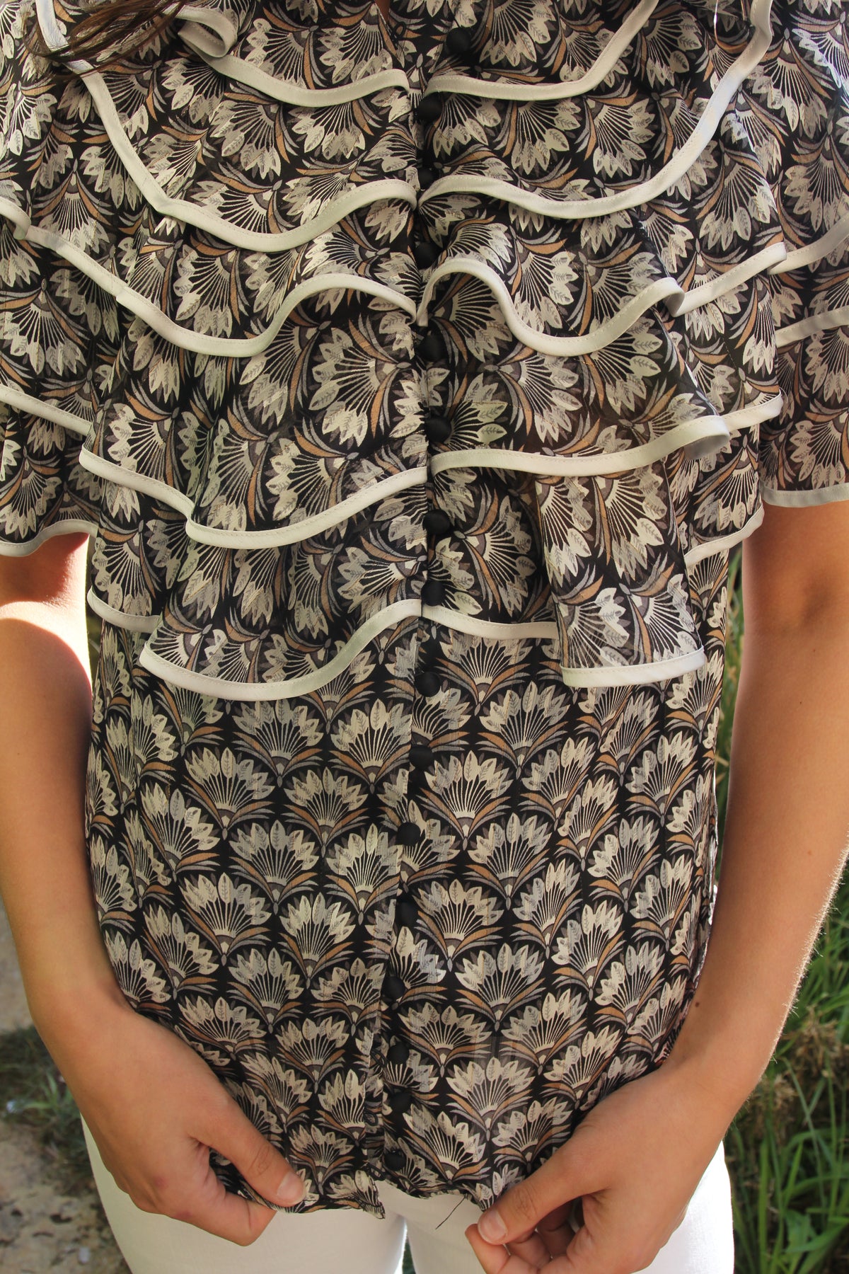 Elliatt Flutter Blouse