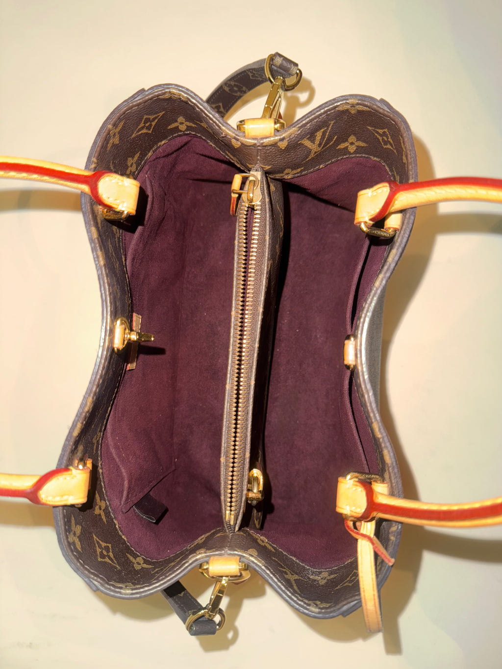 Louis Vuitton Montaigne MM Monogram Tote