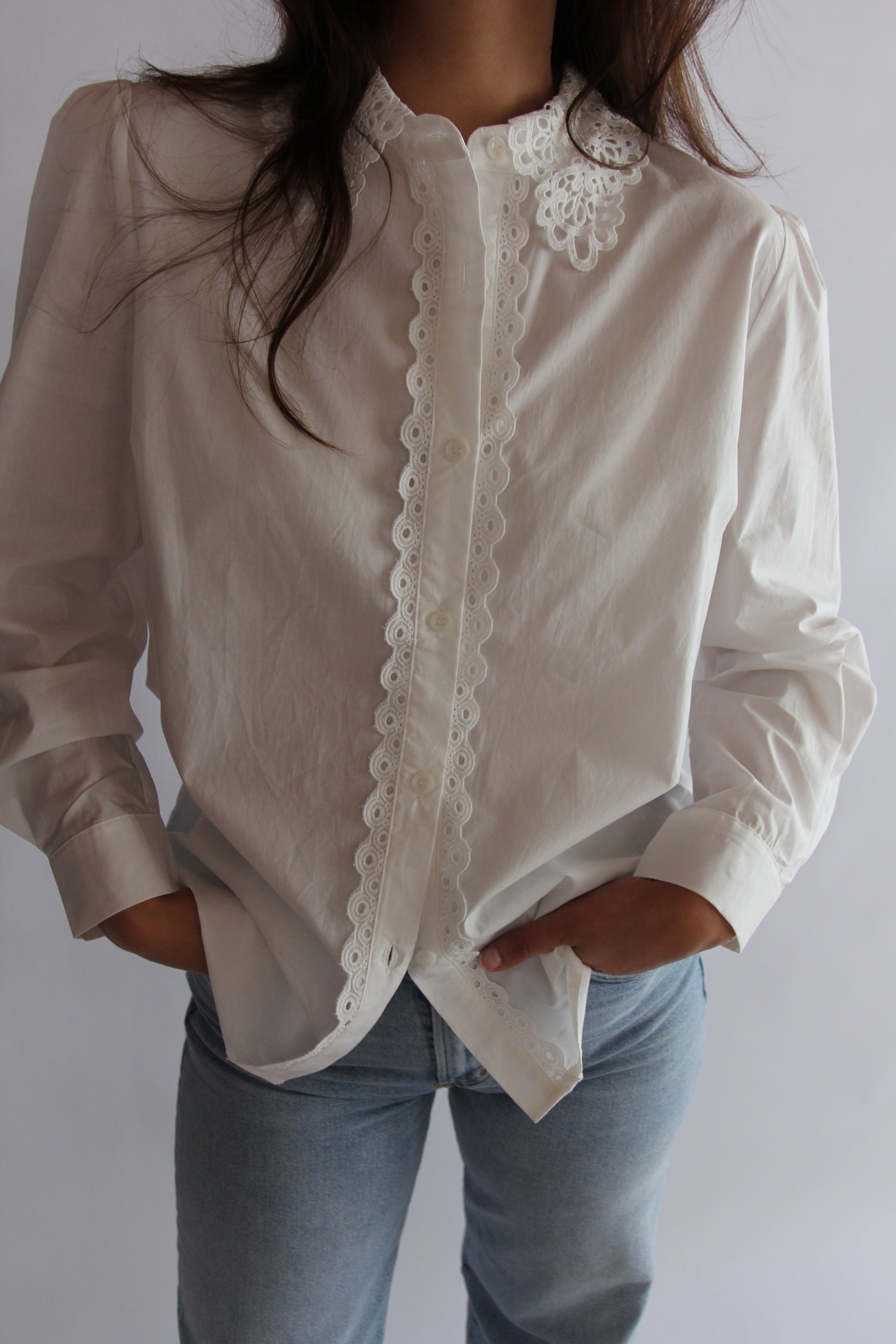 IWN Victorian Button Down - White