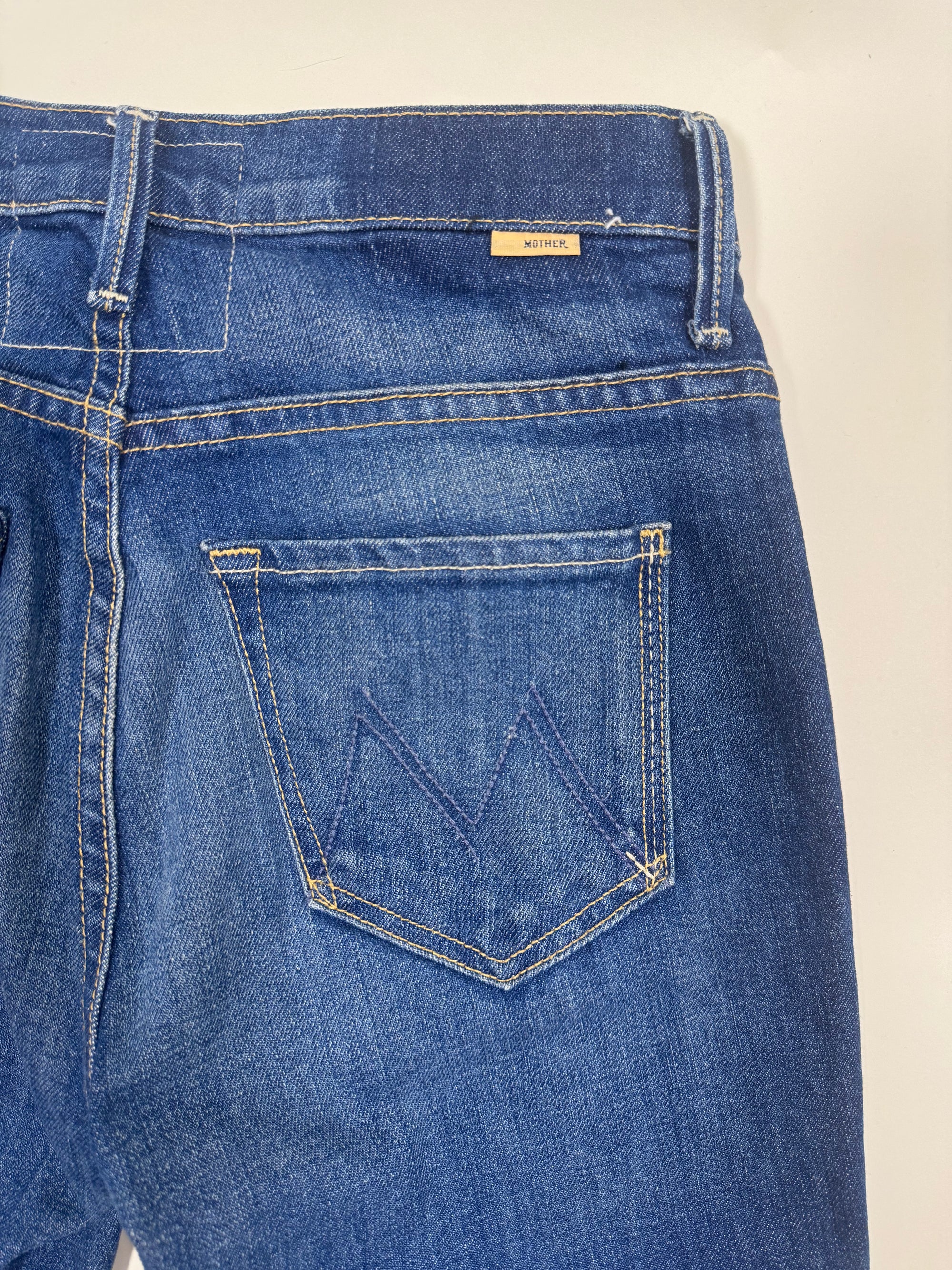 Insider Crop Step Fray