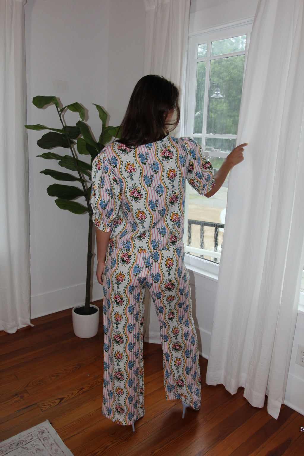 Pink City Prints - Vintage Bouquet Beau Blouse