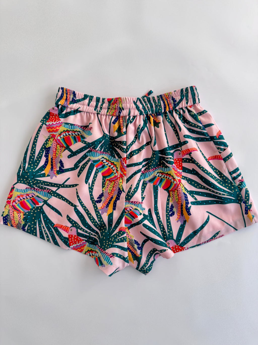Crosby Parrot Party Set