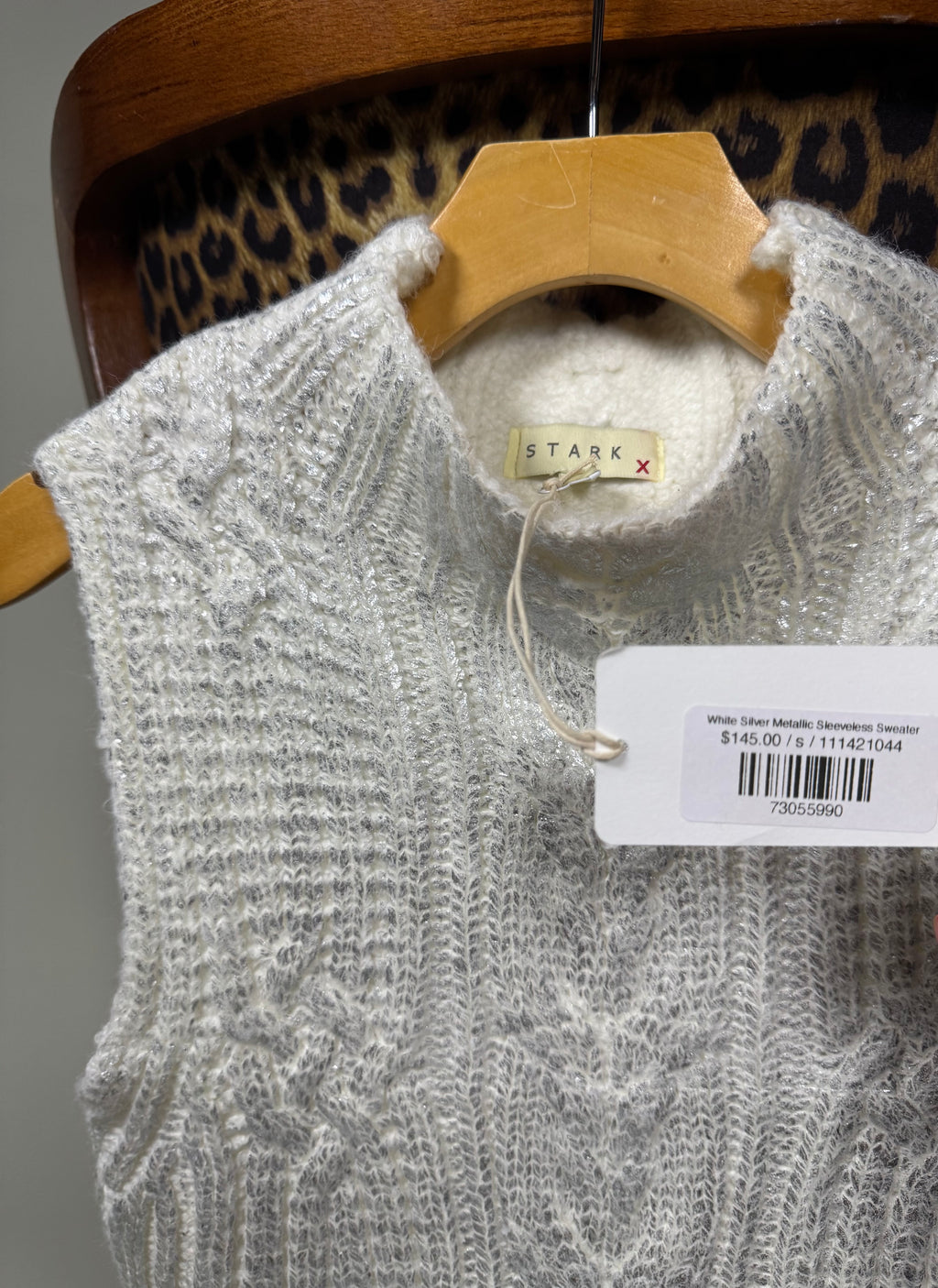 NWT White & Silver Metallic Cable Knit Sleeveless Sweater