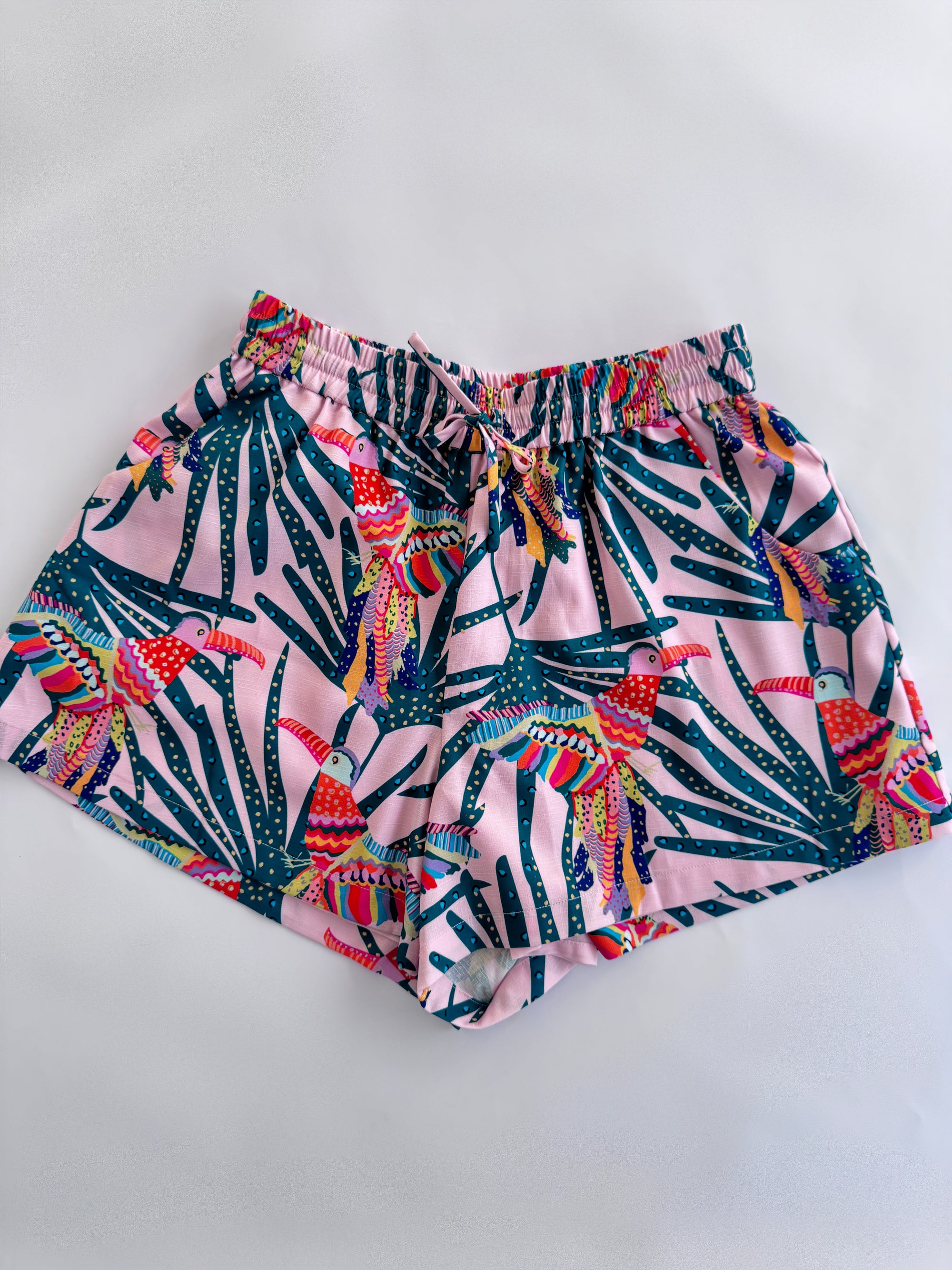 Crosby Parrot Party Set