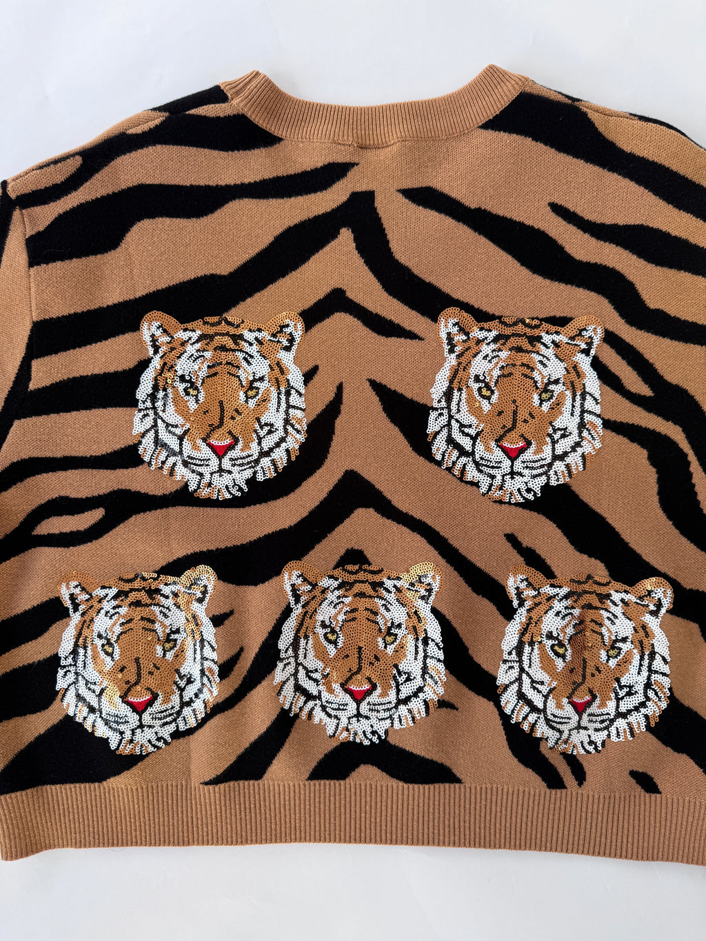 QOS Tiger Stripe Short Sleeve Sweater