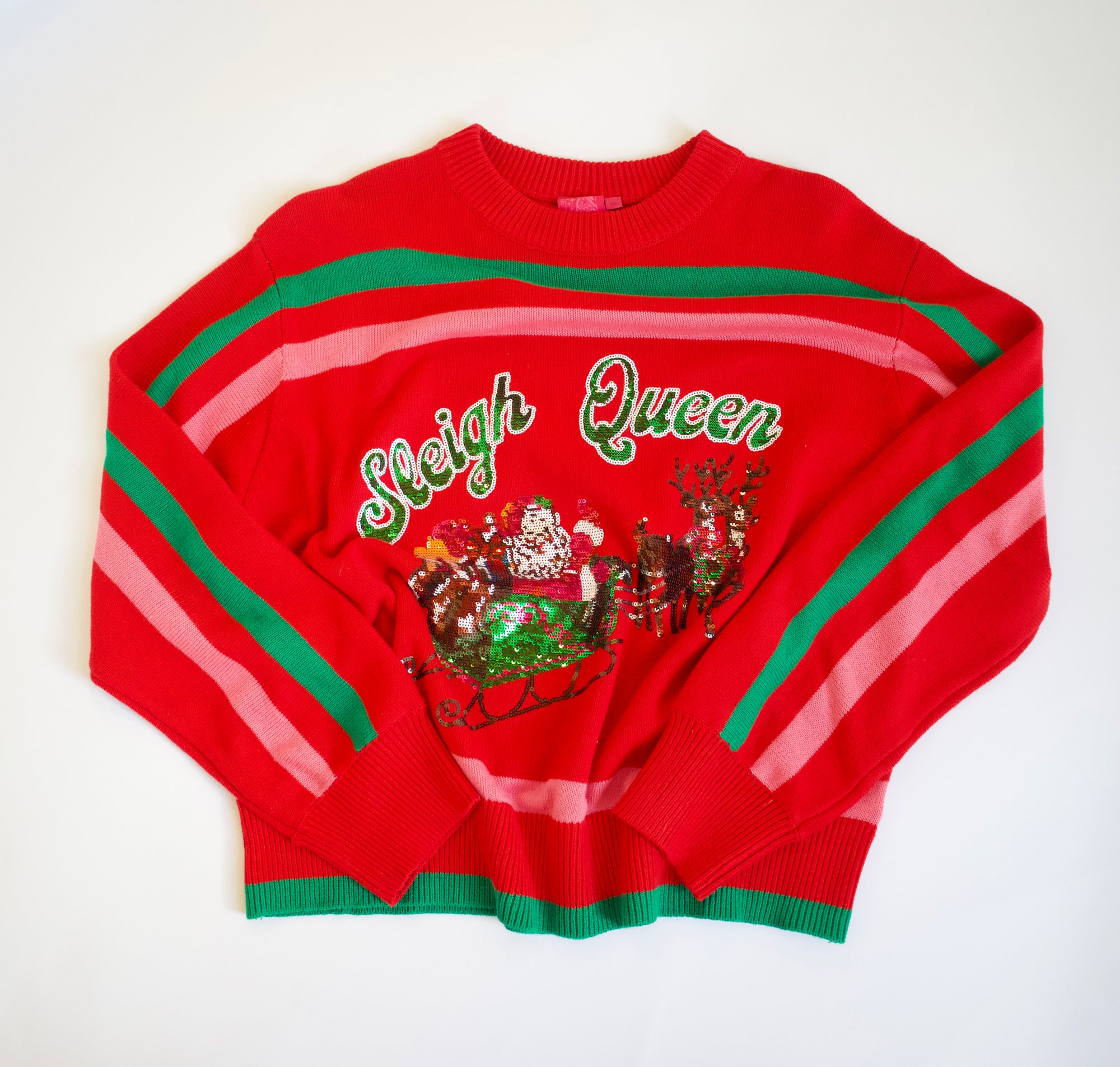 QOS SLEIGH QUEEN SWEATSHIRT