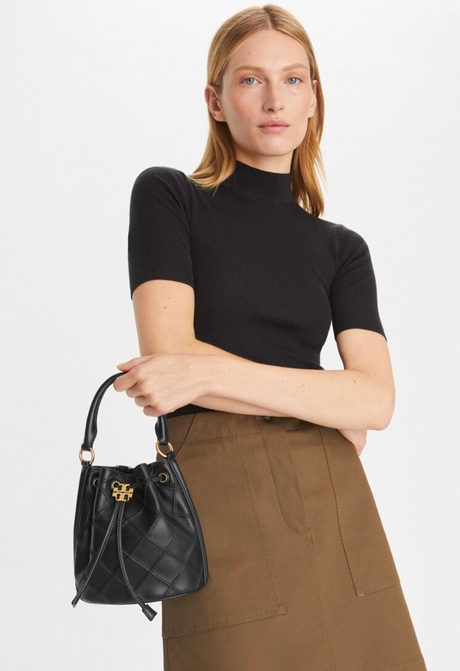 NWT SMALL FLEMING SOFT BUCKET BAG