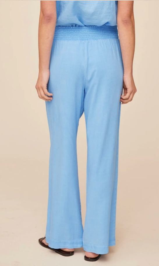 Bella Dahl Blue Smocked Pant