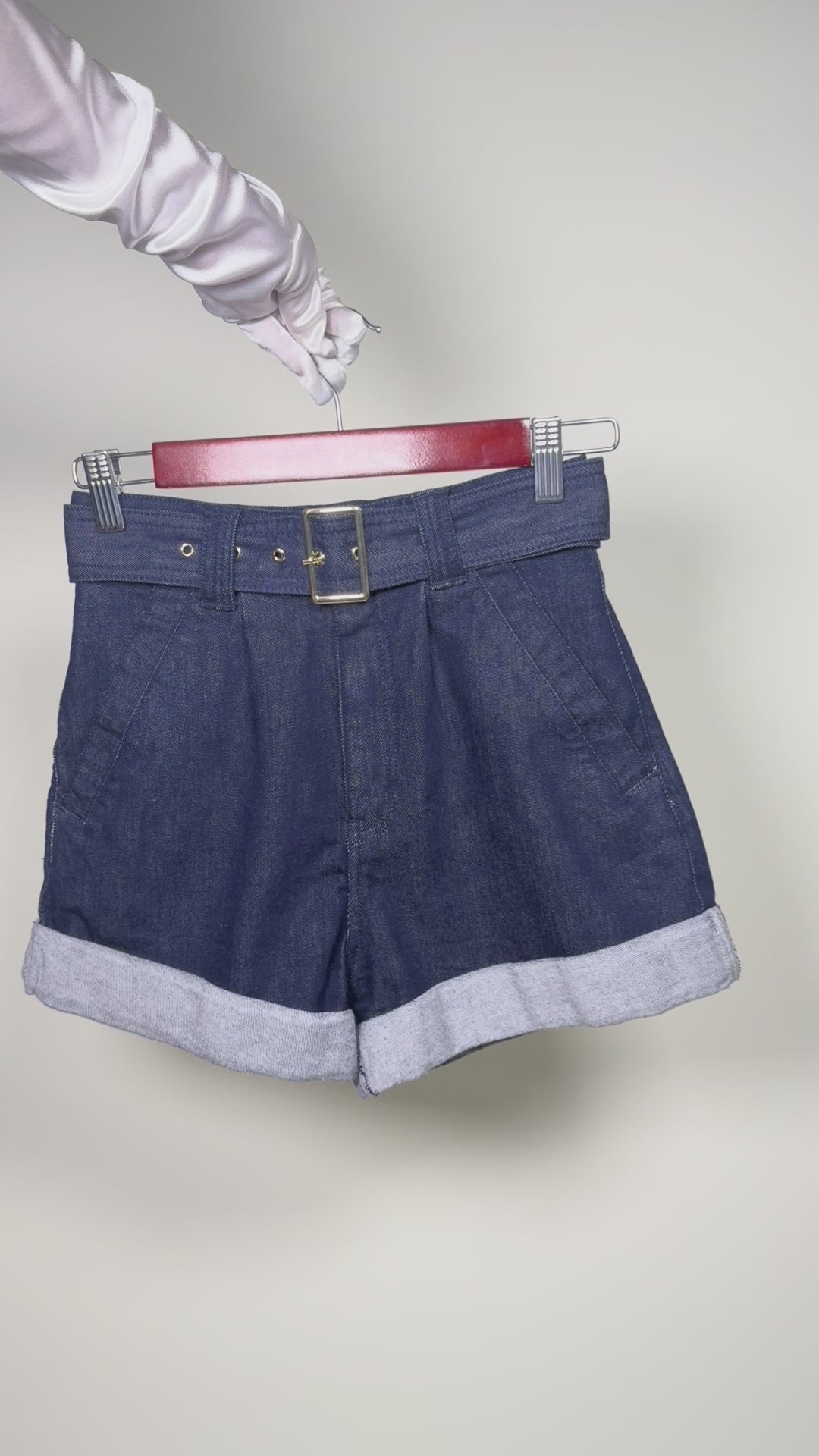 Belted denim shorts